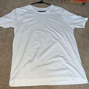 Lulu lemon sport tee shirt